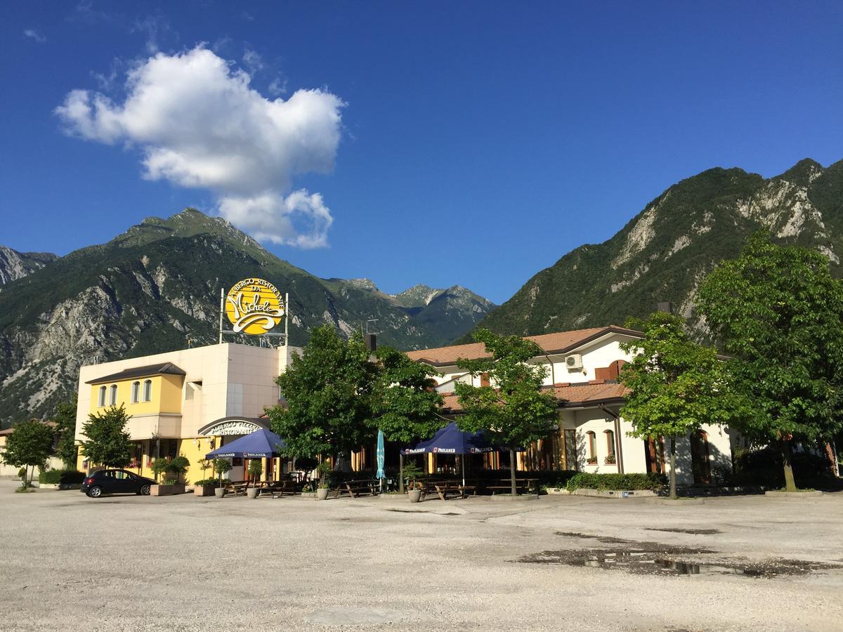Albergo Ristorante Pizzeria Da Michele Venzone Εξωτερικό φωτογραφία